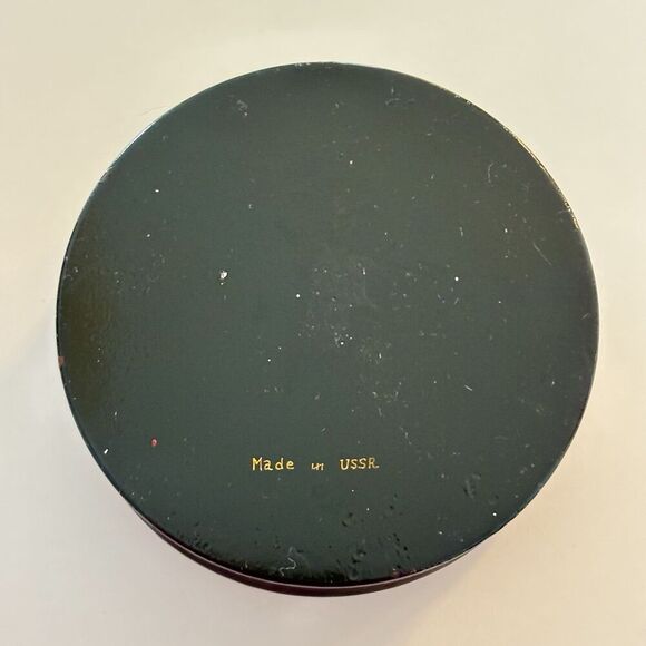 1970s Russian USSR Black Red Lacquer Wood Round Box Kholui Golden Hair Yuryev Sm - Picture 2 of 8